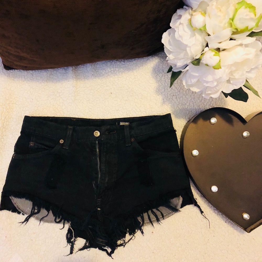 Shorts - Picture 1 of 1